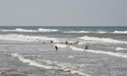 Batı Karadeniz’e fırtına uyarısı! Saat verildi