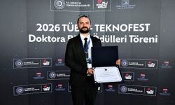 Düzce Üniversitesine TEKNOFEST'ten Türkiye üçüncülüğü!