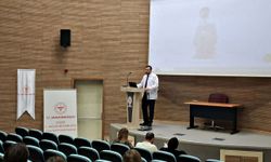 Düzce'de göreve başlayan hekimlere acil servis eğitimi