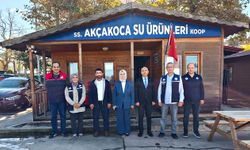 Esra Uzun Akçakoca’da balıkçıların sorunlarını dinledi