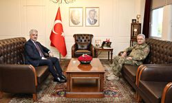 Kara Kuvvetleri Komutanı Metin Tokel'den Düzce Valiliğine ziyaret