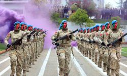 Komandoların gösterisi mest etti! 2 bin 155 jandarma komando mezun oldu