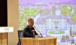 Karabük Valisi öğrencilerle buluştu! Tecrübelerini paylaştı
