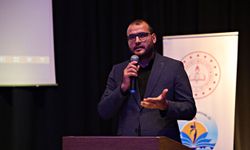 Türkiye'de ekran süresi 25 saati aştı! Ailelere uyarı