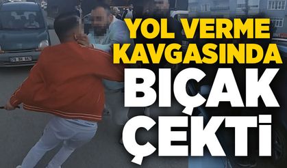 Yol verme kavgasında bıçak çekti, küfürler havada uçuştu