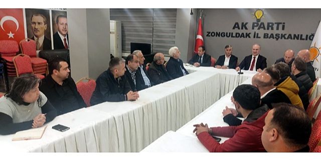 AK Parti Merkez İlçe toplandı