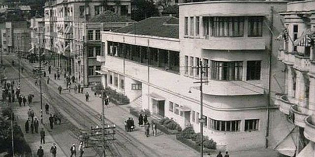 Belediye Sinemasında 10 yıldır ‘erteleme filmi’ oynatıyorlar