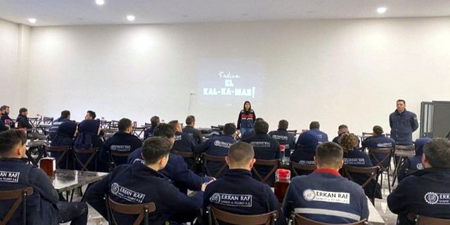 İşçilere kadına yönelik şiddetle mücadeleyi anlattılar
