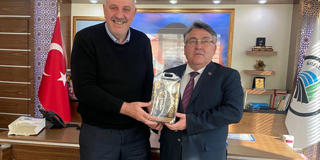 BEÜ Rektörü Kozlu Belediye Başkanını ziyaret etti