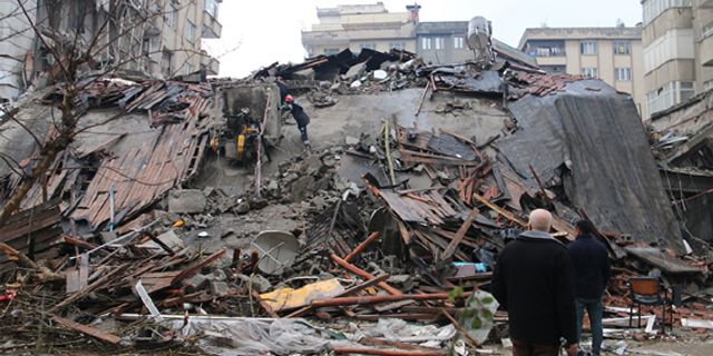 Depremde can kaybı 42 bin 310'a yükseldi