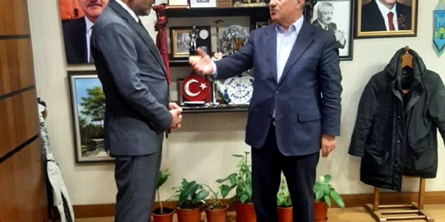 TSO Başkanı Demir, Milletvekili Türkmen’i ziyaret etti