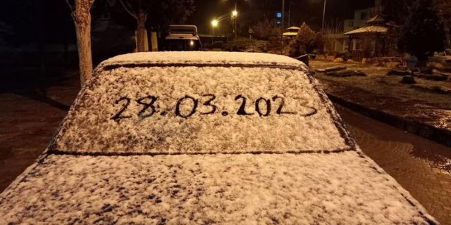 Karabük'te kar yağışı etkili oldu