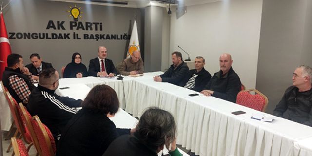 AK Parti Merkez İlçe Haftalık toplantısını yaptı