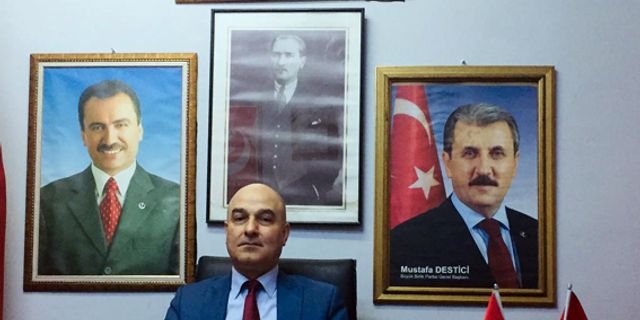 “Şehitlerimize rahmet, gazilerimizi minnet ve şükranla anıyorum”