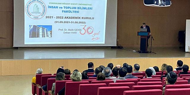 Üniversiteye yeni akreditasyonlar