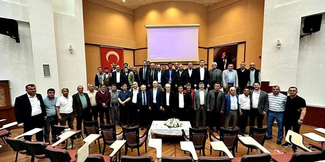 Ak Parti Zonguldak İl Başkanlığı muhtarlar ile bir araya geldi