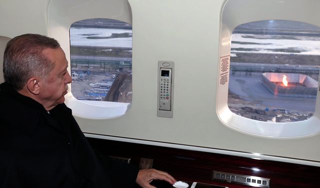 Cumhurbaşkanı Erdoğan, Karadeniz gazı işleme tesislerini havadan inceledi