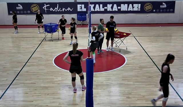 Milli voleybolcular başarılarına başarı katmak istiyor