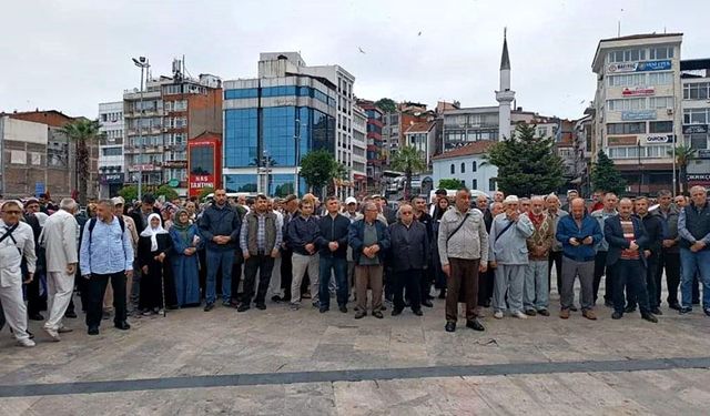 Ereğli’de hacı adayları kutsal topraklara uğurlandı