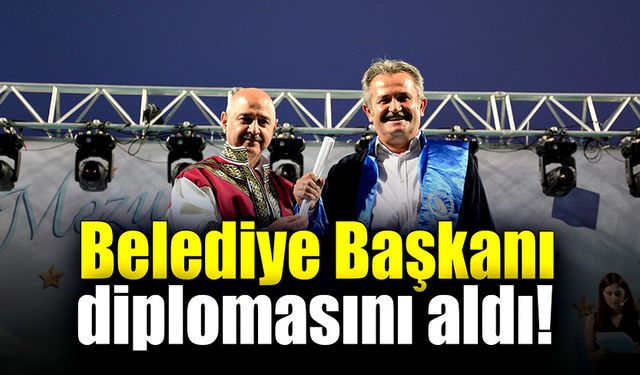 Belediye Başkanı diplomasını aldı!