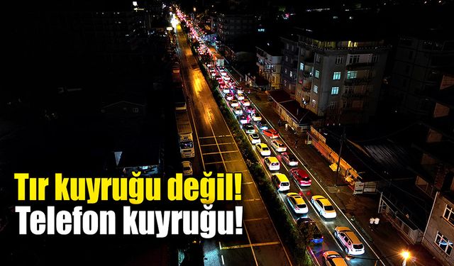 Sarp Sınır Kapısında telefon kuyruğu!