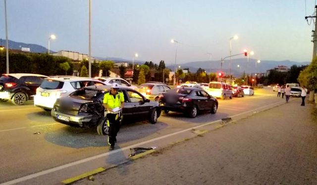 Karabük'te zincirleme trafik kazası: 9 yaralı