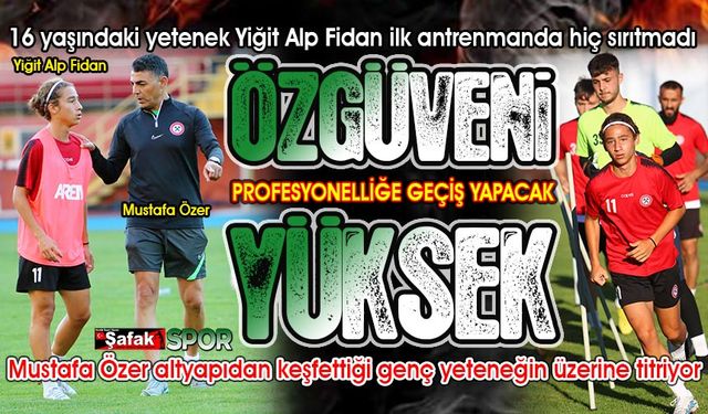 16 yaşındaki yetenek ilk idmana çıktı... Mustafa Özer ona geleceğin futbolcusu olarak bakıyor