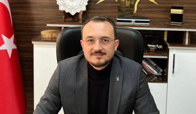 AK Parti’de Ahmet Kulat istifa etti