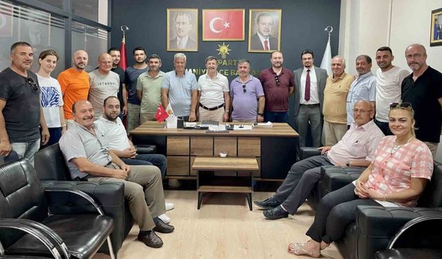 Burhaniye Ak Parti’de Namık Kemal Gedikoğlu istifa etti