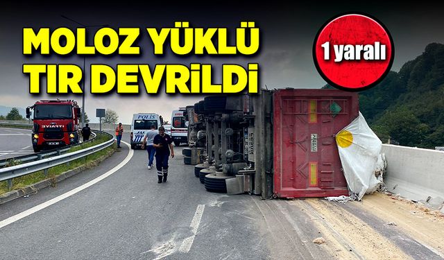 Moloz yüklü tır devrildi! 1 yaralı