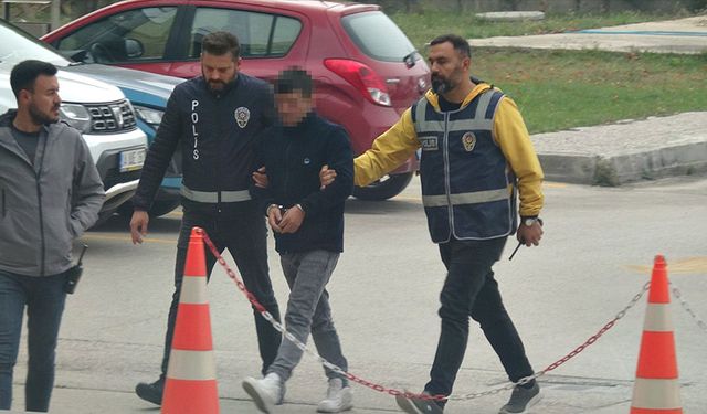 İş yerinden malzeme çalan şüpheliyi polis suçüstü yakaladı