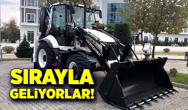 Sırayla geliyorlar