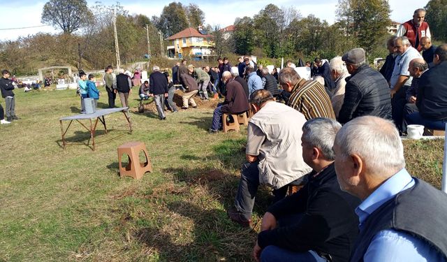 Yaşar Bektaş son yolculuğuna uğurlandı