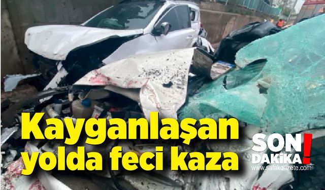 Kayganlaşan yolda feci kaza: 1'i ağır 3 yaralı