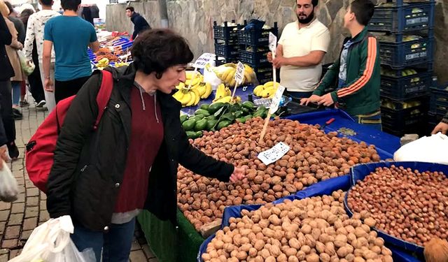 Yıllık 144 bin lira ile geçiniyoruz