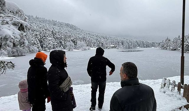 Park buz tuttu, görenler şok oldu!