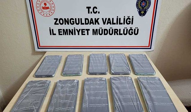 Zonguldak'ta gümrük kaçağı cep telefonları ele geçirildi