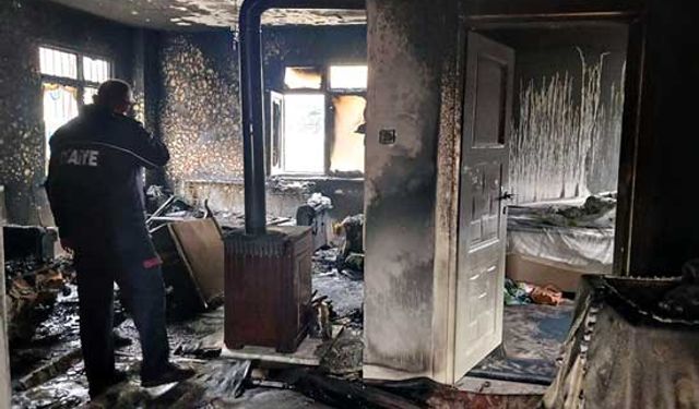 Alaplı’da evde çıkan yangında 2 kişi yaralandı