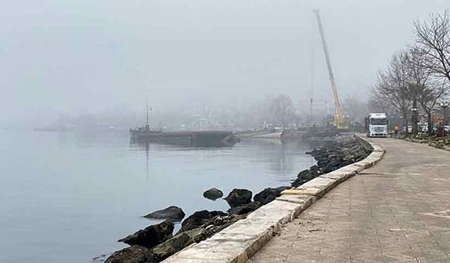 Yoğun sis Zonguldak’ın yakasını bırakmıyor