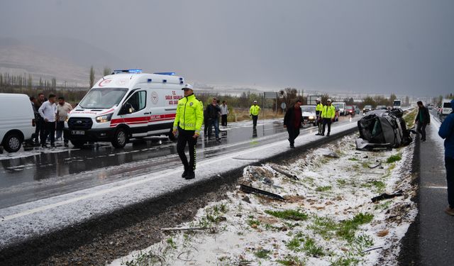 Zincirleme trafik kazasında 8 kişi yaralandı