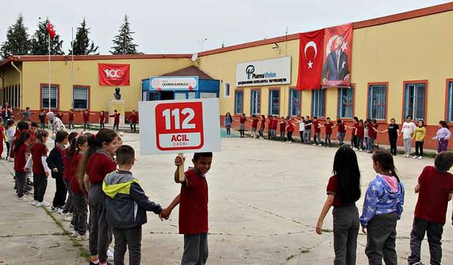 Miniklere 112 tanıtılıyor