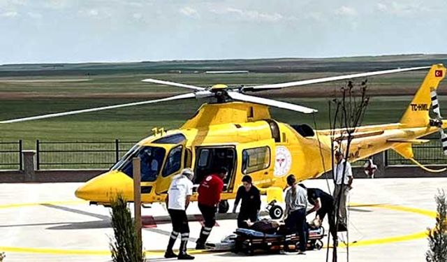 Kalp krizi geçiren hasta için helikopter ambulans havalandı