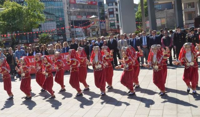 Zonguldak'ta Gençlik Haftası kutlanıyor