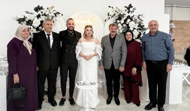 Asena Turpcu ve İsmail Varlı’dan mutlu birlikteliğe ilk adım