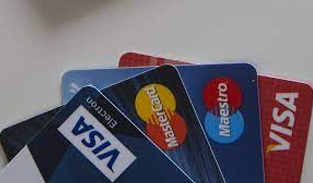 Kredi Kartları Nedir ve Nasıl Çalışır?