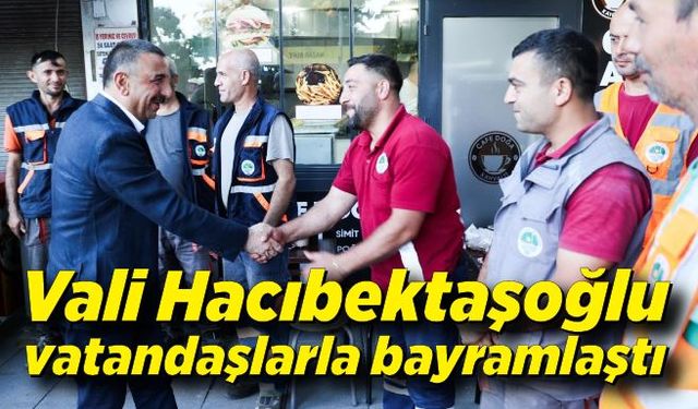 Zonguldak Valisi Osman Hacıbektaşoğlu vatandaşlarla bayramlaştı