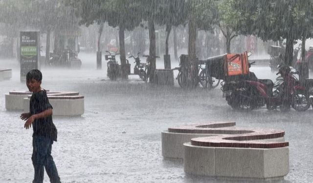 Bolu’da sağanak hayatı olumsuz etkilendi