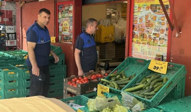 Zabıtadan marketleri denetledi