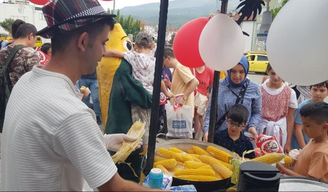 ‘Çılgın Mısırcı'nın tek derdi özel çocukları mutlu etmek