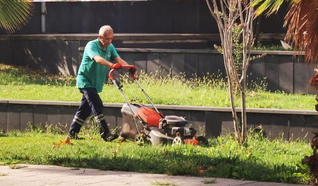 Ekiplerden temizlik çalışması